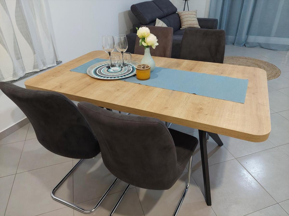 Apartman Leona Villa Nehaj Сен Екстериор снимка